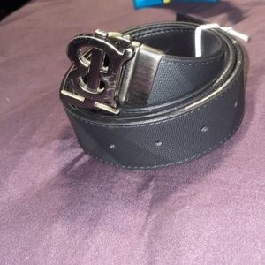 Burberry belt